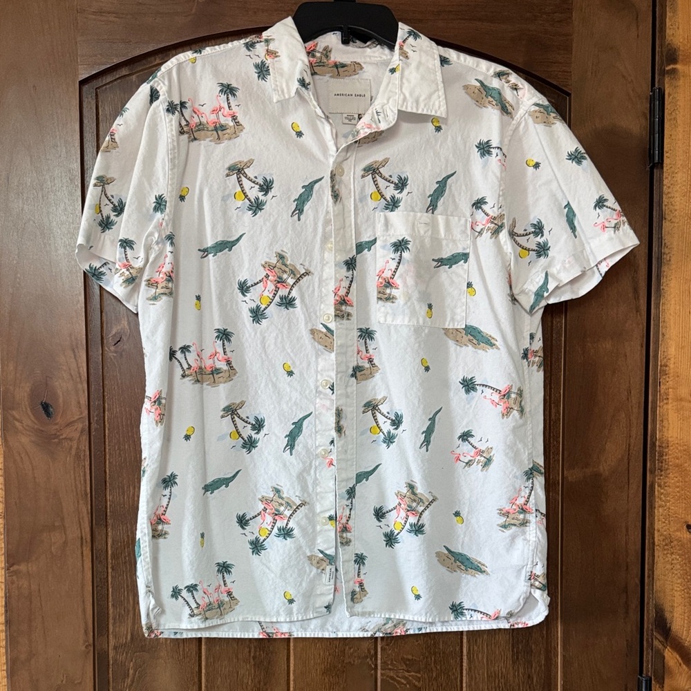American Eagle Outfitters Men's Tropical Print Shirt - White